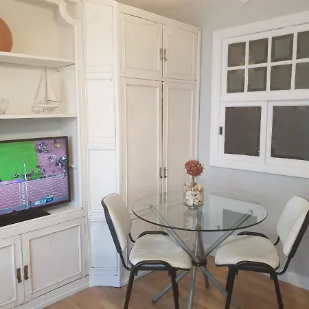 Velazquez Moreno Apartmán *