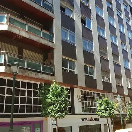 Velazquez Moreno Apartament *